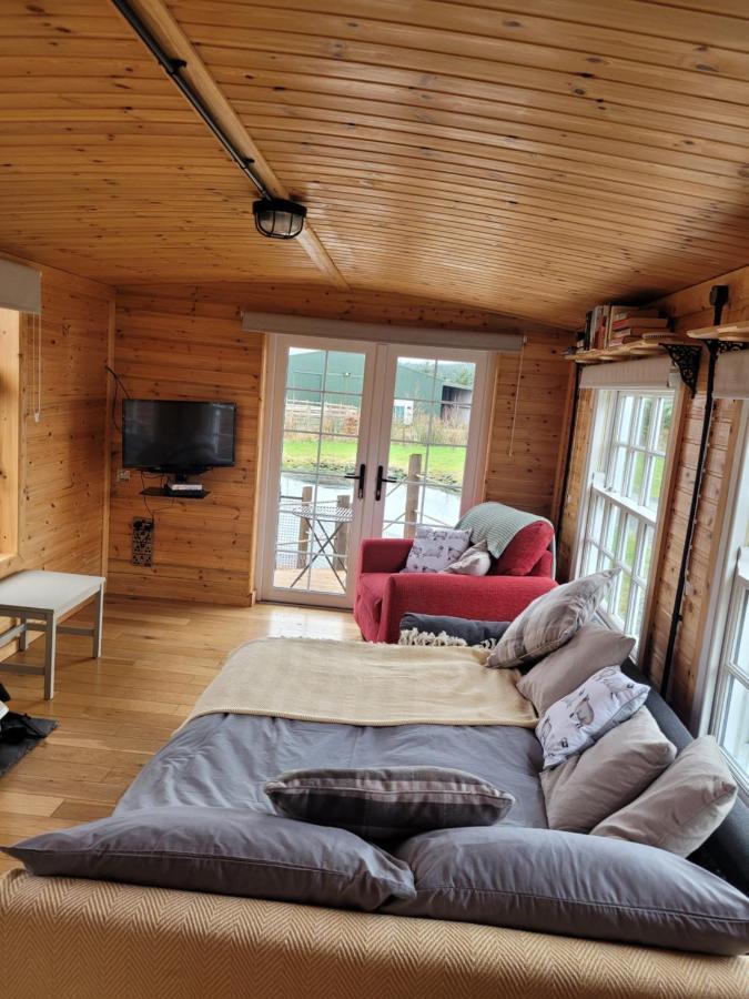 The Cabin At Forestview Farm Greenisland Exterior foto